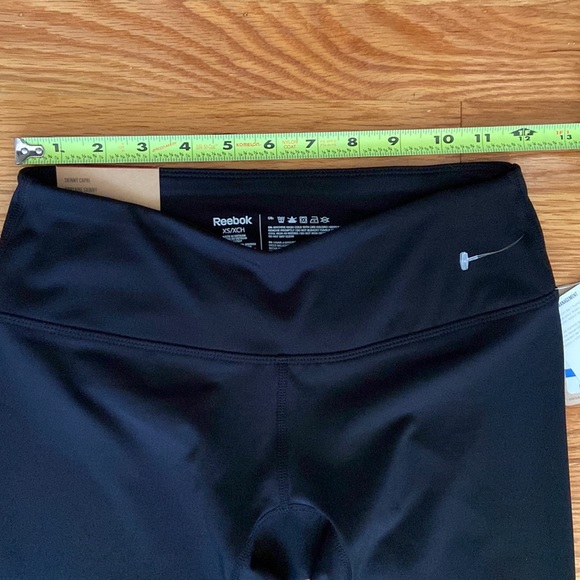 Reebok Skinny Capris - Picture 11 of 13
